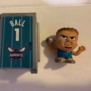 NBA Ball 1 Charlotte Hornets Teenymate Lockers